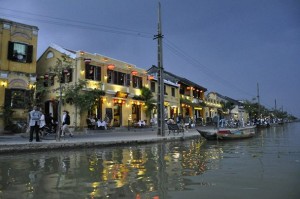 Hoi-An-a-new-destination-for-Western-retirees