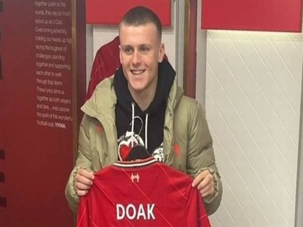 Tin Liverpool 12/4: The Kop xắp ký hợp đồng với sao trẻ Ben Doak