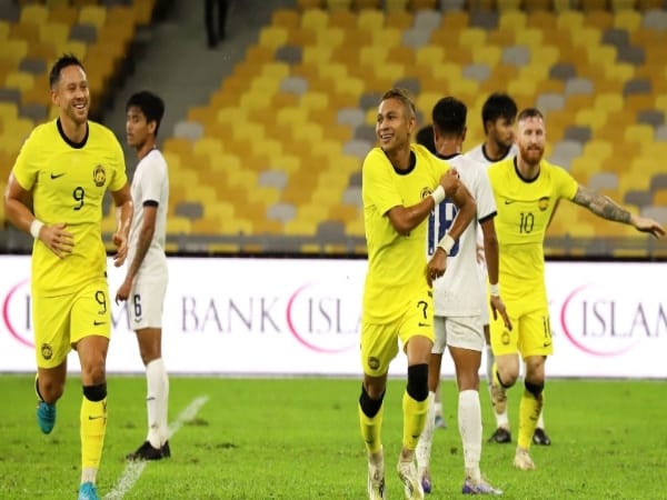 Hiệp 1 Malaysia khó đánh bại được hàng thủ của đội tuyển Lào
