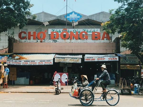 Chợ Đông Ba - Một trong những điểm đến nổi tiếng tại Huế