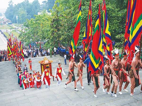Lễ hội đền hùng - Nét văn hóa đặc trưng của dân tộc Việt Nam